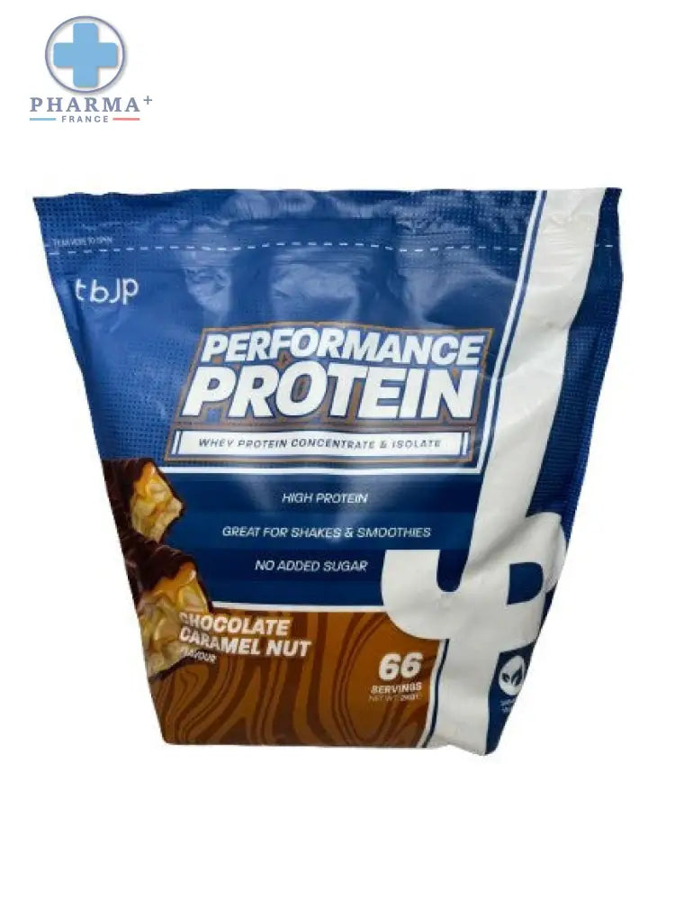 Sac bleu et blanc de protéines de performance trained by jp au parfum chocolate caramel nut de 2 kg
