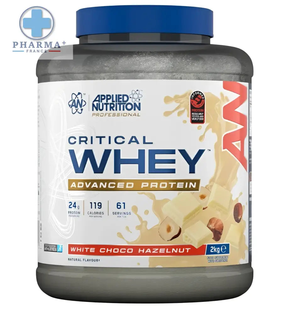 Un pot de 2 kg de applied nutrition whey advanced protein saveur white choco hazelnut avec couvercle bleu et images de noisettes et chocolat blanc crémeux