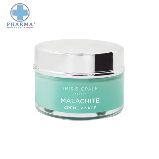 Pierre de Malachite sur fond blanc