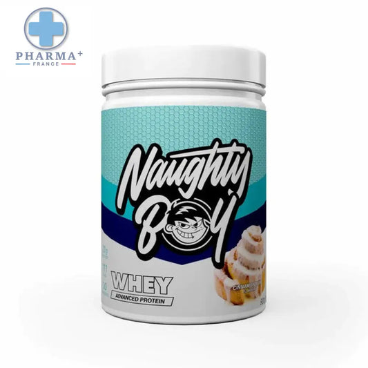Contenant cylindrique blanc de naughty boy advanced whey protéines saveur cinnamon bun 900 g avec étiquette bleu canard et marine